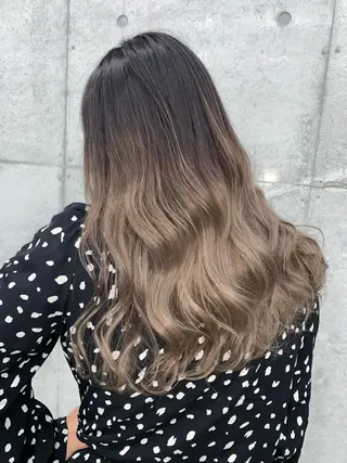 ロング LINOET名古屋所属・ダブルカラー🩶上村 純妃🩶名駅徒歩5分のヘアスタイル