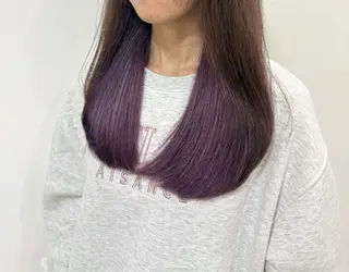 ロング カラー 陰山 友咲のヘアスタイル