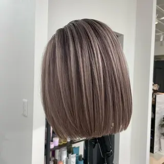 ミディアム B.Chance カラーリスト　ペーのヘアスタイル