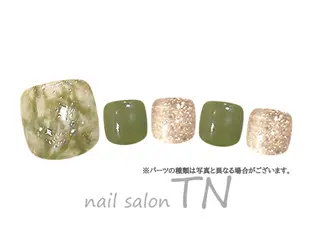 ネイル 矢川 まどかのネイルデザイン