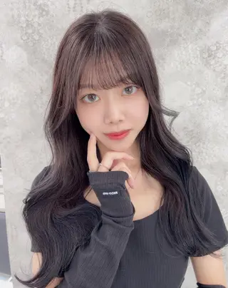 ロング カラー ヘアアレンジ 韓国レイヤーカット/ 儚げカラーチナツのヘアスタイル