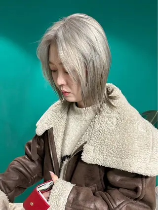 ミディアム 🎀オイダイラ モモカ🎀のヘアスタイル