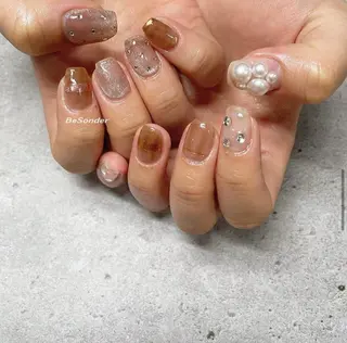 ネイル 𝐅𝐢𝐢【本町/ ネイル】Miho💜のネイルデザイン