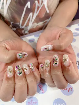 ネイル iiloo aromaworksのネイルデザイン