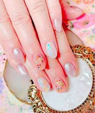 ネイル CROWN プライベートサロンのネイルデザイン