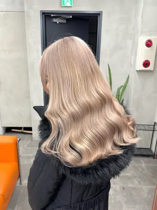 ロング カラー nico TOKYO 渋谷所属・ブリーチ　ハイトーン 特化🌈フジタハルキのヘアスタイル