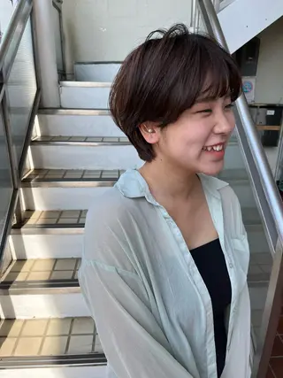 ショート ヘアアレンジ ウスイマイコ カット/ケアカラーのヘアスタイル