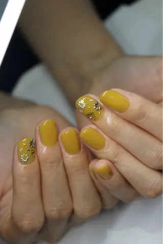 ネイル TOL NAILのネイルデザイン