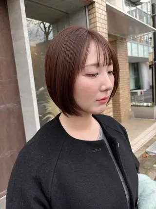 ショート カラー 井手 素子のヘアスタイル