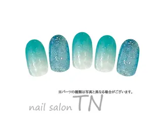 ネイル 矢川 まどかのネイルデザイン