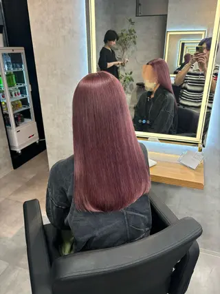 ロング カラー パーマ ヘアアレンジ 透明感ブリーチカラー 🌈TOMOHIROのヘアスタイル