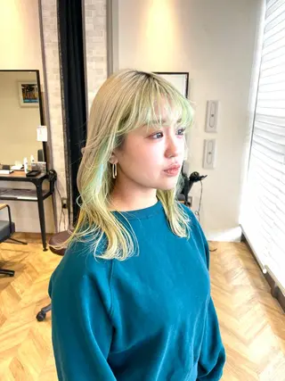 ミディアム カラー 田中   麗彩也のヘアスタイル