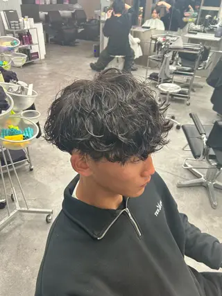 パーマ メンズ パーマ支持率No.1 ❤️‍🔥安成弾のヘアスタイル