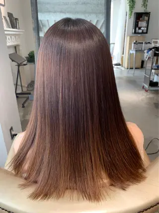 セミロング 植田 彩加のヘアスタイル