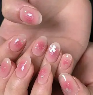 ネイル Oomiya 服部のネイルデザイン