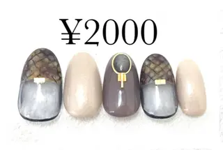 ネイル 株式会社JUEGO .○°のネイルデザイン