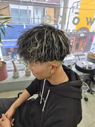ショート パーマ メンズ メンズ専門サロン wokeのヘアスタイル