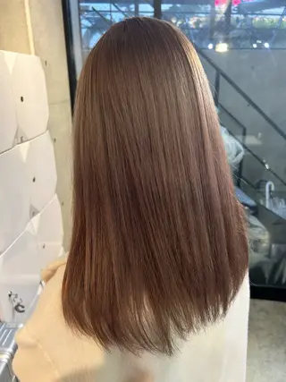 セミロング カラー インナーカラー🫶 オタク美容師 山本のヘアスタイル