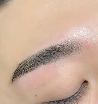 メンズ アイブロウ アイブロウ M_の眉毛・アイブロウイメージ