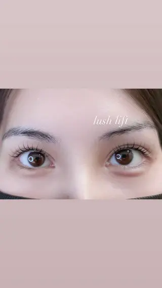 マツエク・マツパ WHITE  EYE 関内店所属・WHITE EYE MOMOの眉毛・アイブロウイメージ