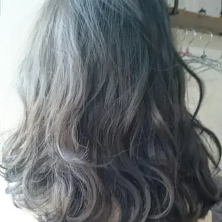 ミディアム カラー DIEGO 下北沢 Yamaの眉毛・アイブロウイメージ