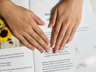 ネイル ViNAIL Kouのネイルデザイン