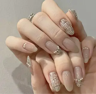 ネイル Ui_Amor (パラジェル)のネイルデザイン