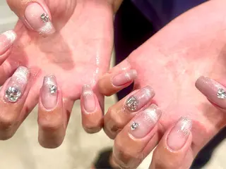 ネイル エムスラッシュセンター南sol所属・kano🫧 指名No.1💫のネイルデザイン