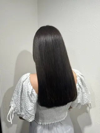 ロング ハイトーン/レイヤー /艶カラー🎀のヘアスタイル