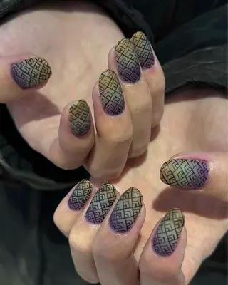 ネイル 🪐富島彩夏 /海外nail🪐のネイルデザイン