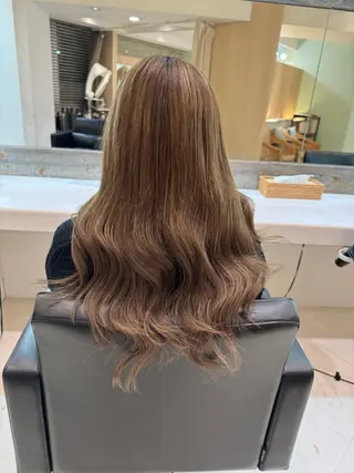 ロング 濱川響太レディース カットモデルのヘアスタイル