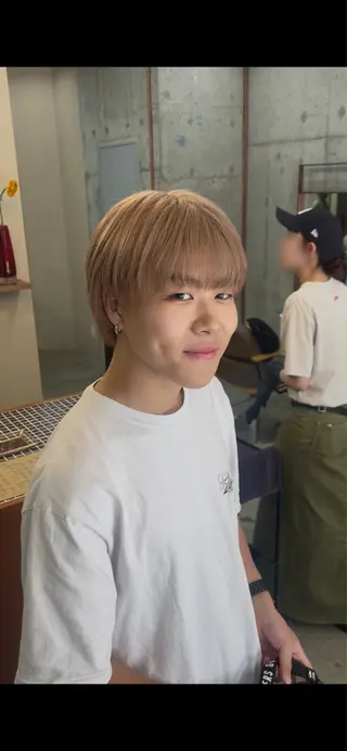 カラー メンズ カット・ブリーチ/ ふわあいりのヘアスタイル