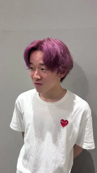 カラー メンズ 中島 万凜のヘアスタイル