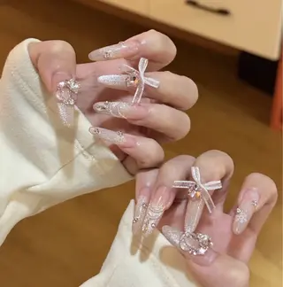 ネイル D-BEAUTY Nailsalonのネイルデザイン
