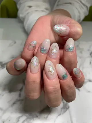 ネイル Mi-roomネイル 耳ツボジュエリーのネイルデザイン