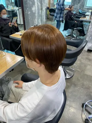 ショート カラー IS所属・横浜美容室/透明感 カラー/レイヤーのヘアスタイル