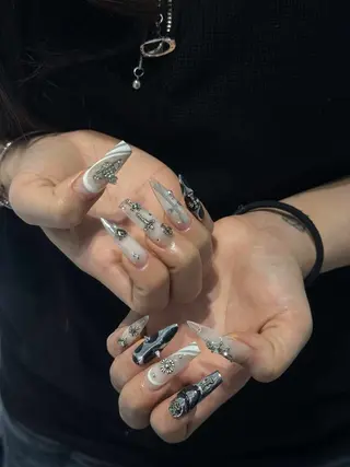 ネイル Julli NailStudioのネイルデザイン