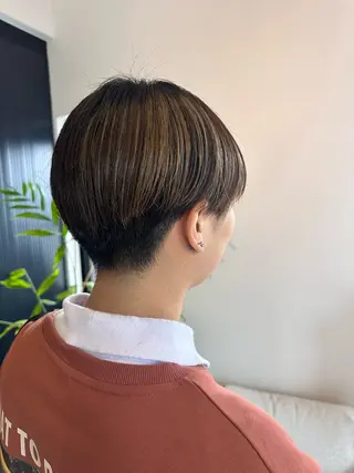 ショート HINATA/ 半個室美容室のヘアスタイル