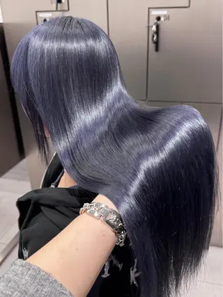 カラー 𝐥𝐚𝐲𝐞𝐫 韓⛓️ ブリーチのヘアスタイル