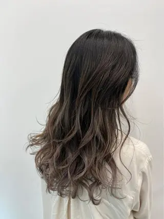 セミロング ✨韓国風カット/艶髪 カラー✨yumeのヘアスタイル