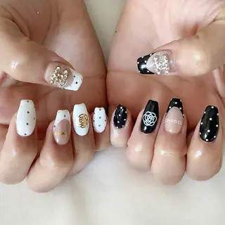 ネイル 💎🐰 saki. m 🐰💎のネイルデザイン