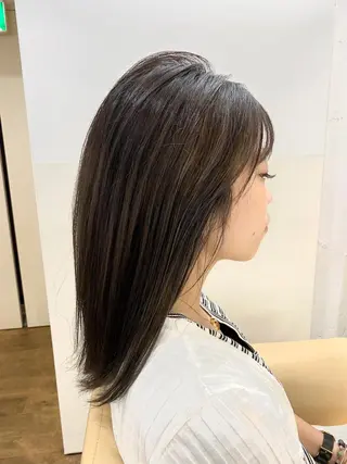 セミロング カラー 艶髪カラー&ウルフ フルカワ ヒロズミのヘアスタイル