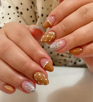 ネイル AngelChris ビューティーサロンのネイルデザイン