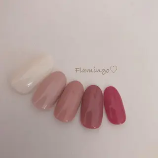 ネイル 浮きにくいフィルイン ｜上品シンプルネイルのネイルデザイン