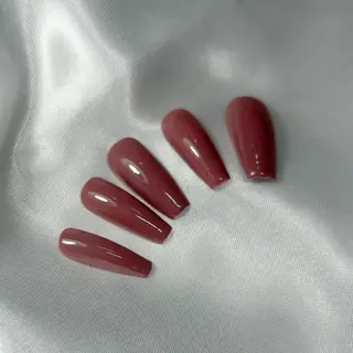 ネイル OYAYUBIHIME八幡店所属・三木 茜音の眉毛・アイブロウイメージ