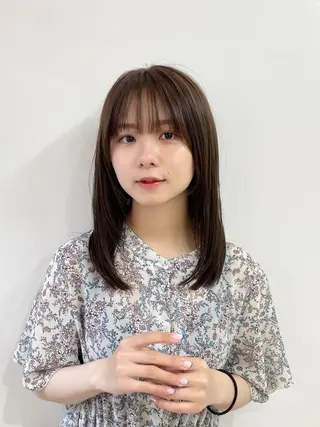 ミディアム カラー ❤️ショートカット ・顔周りカット❤️のヘアスタイル