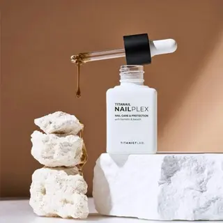 ネイル Bianca 🌟 yanagihasiのネイルデザイン