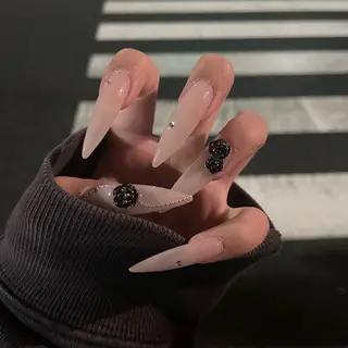 ネイル NOLIMIT.OSAKA所属・NOLIMIT AYUMIのネイルデザイン