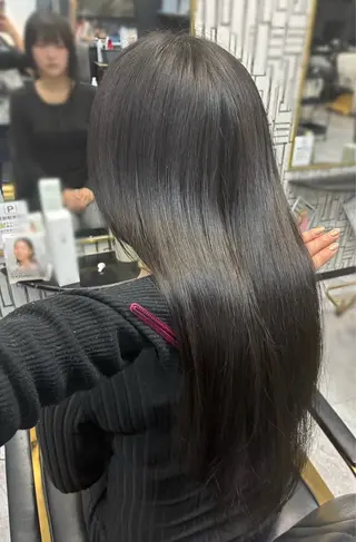 ロング 北村 理奈のヘアスタイル