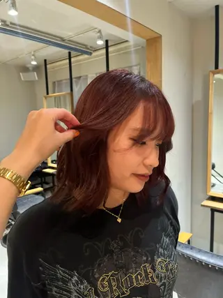 ミディアム YUI／レイヤー カット/透明感カラーのヘアスタイル